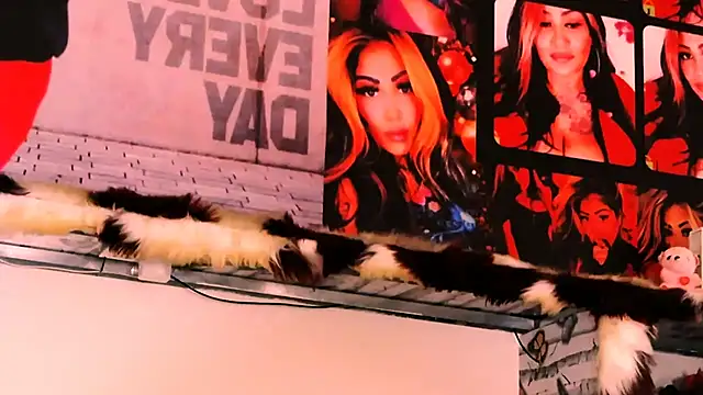 indian dreamgirl online show from 09/22/25, 09:11