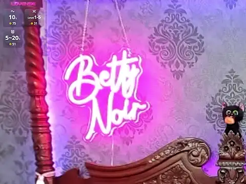 BettyNoir online show from 10/17/25, 06:49