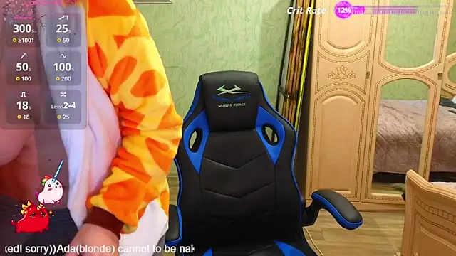 Snapshot of DanaMartina chatting on 10/15/25, 01:44 DanaMartina online show from 10/15/25, 01:44