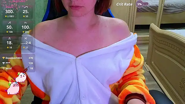 Snapshot of DanaMartina chatting on 10/24/25, 10:06 DanaMartina online show from 10/24/25, 10:06