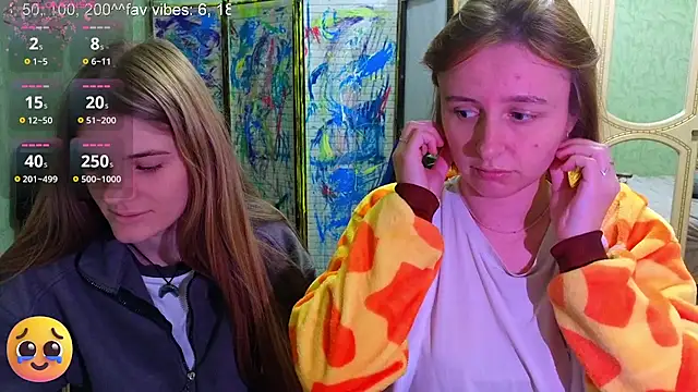 Snapshot of DanaMartina chatting on 11/05/25, 06:30 DanaMartina online show from 11/05/25, 06:30