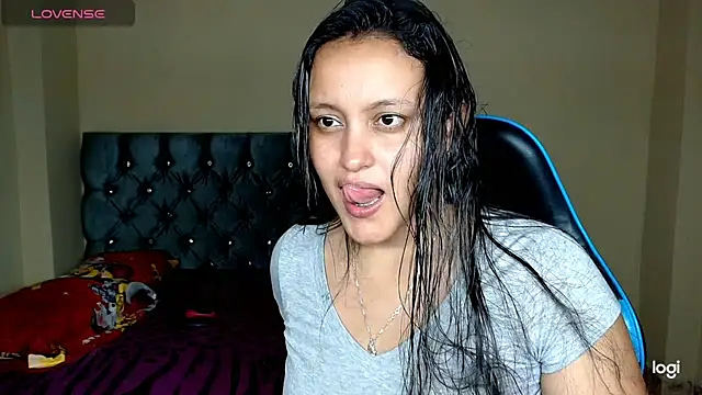 Snapshot of sexy_nurse_ chatting on 01/15/25, 03:33 sexy nurse online show from 01/15/25, 03:33