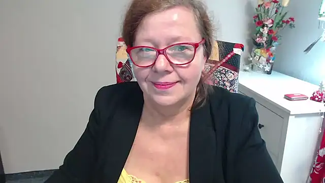 Adelewildx online show from 12/04/24, 08:12