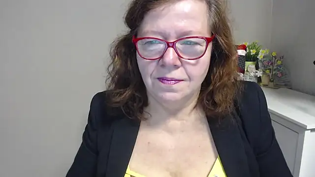 Adelewildx online show from 02/13/25, 04:54