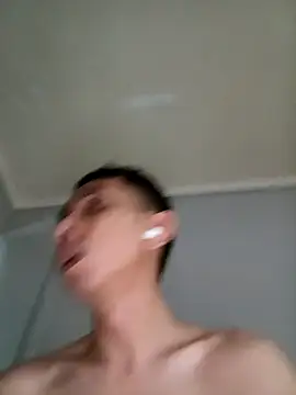 Snapshot of assluv1909 chatting on 10/03/25, 10:12 assluv1909 online show from 10/03/25, 10:12