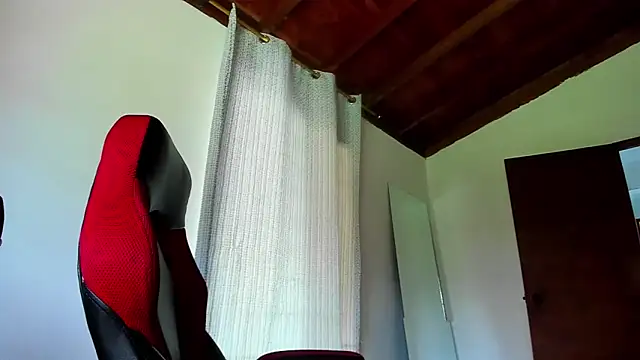 Snapshot of Baky_sexy chatting on 10/09/25, 03:10 Baky sexy online show from 10/09/25, 03:10