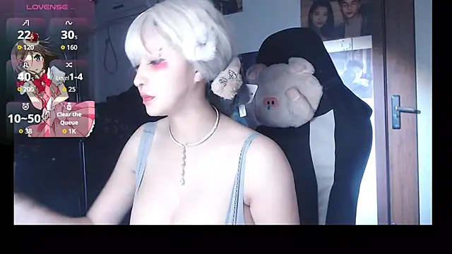 candy cola online show from 10/07/25, 01:41