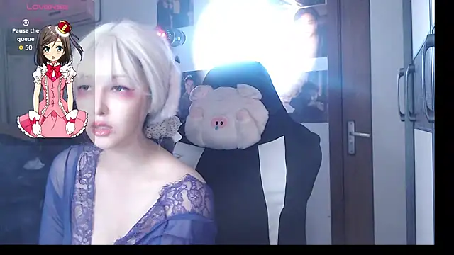 candy cola online show from 10/13/25, 06:13