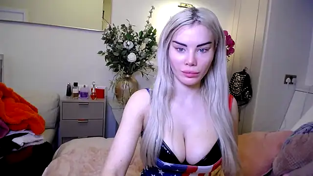 Carlamodel online show from 11/23/25, 09:25