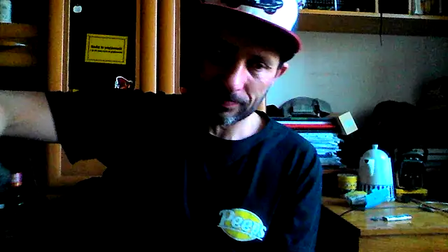 FireFox Feel online show from 03/18/25, 07:41