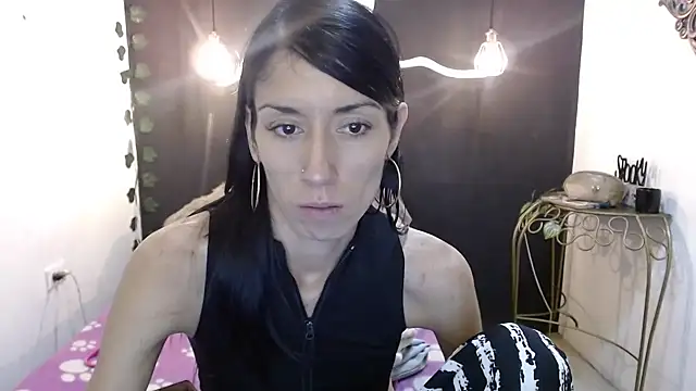 Snapshot of SexyKataShow chatting on 01/21/25, 11:55 SexyKataShow online show from 01/21/25, 11:55