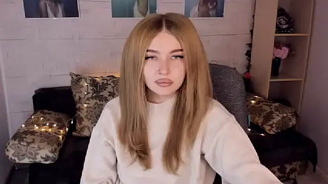 ViolettaLopez online show from 12/16/24, 11:33