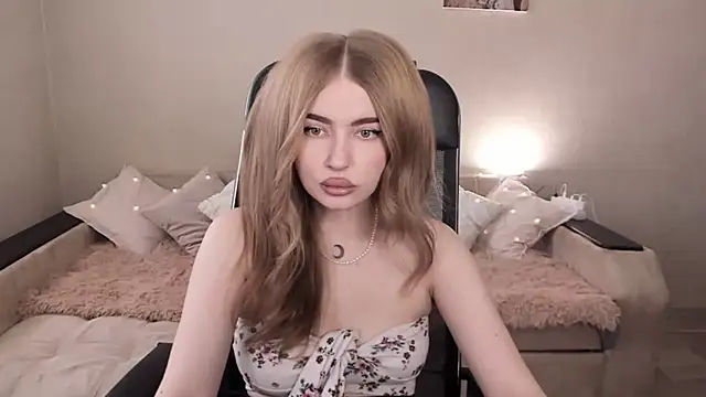 ViolettaLopez online show from 02/23/25, 10:17