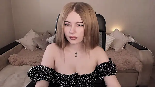 ViolettaLopez online show from 03/10/25, 11:21