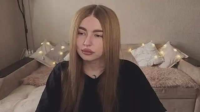 ViolettaLopez online show from 09/17/25, 11:23