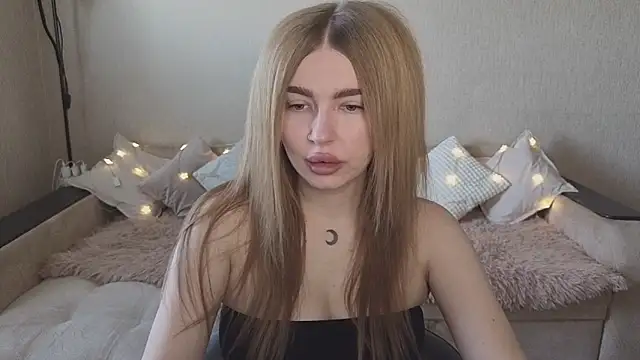 ViolettaLopez online show from 09/21/25, 12:07