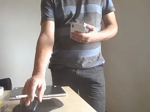 niceguyjr online show from 11/08/25, 12:49