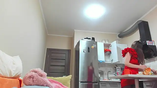 Snapshot of Naughty_Molly chatting on 10/31/25, 04:41 Naughty Molly online show from 10/31/25, 04:41