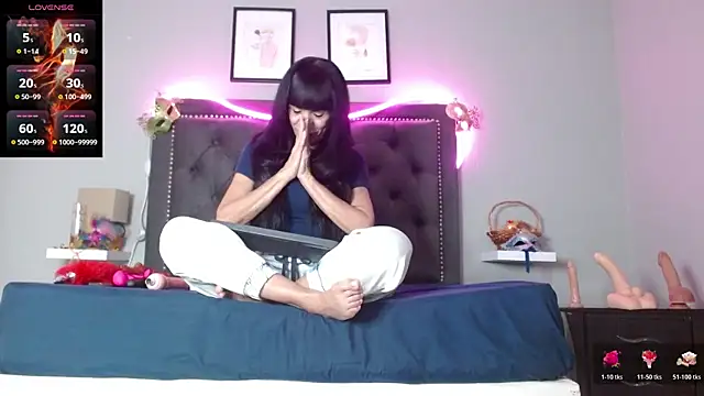 CharlotteLemke online show from 11/14/25, 12:48