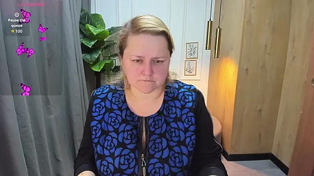 ScarlettSoft online show from 10/21/25, 05:19