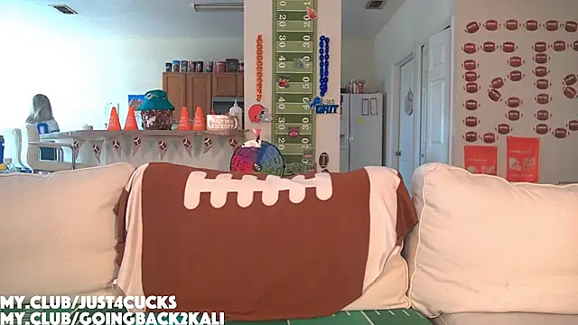 Snapshot of boomboomr00m chatting on 11/16/25, 05:51 boomboomr00m online show from 11/16/25, 05:51