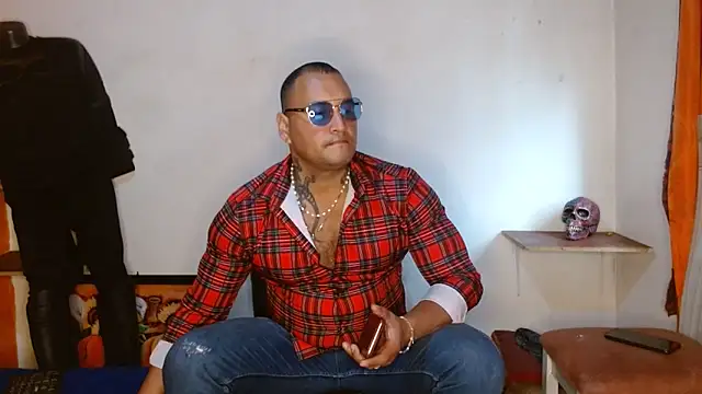 hardrock982 online show from 03/06/25, 01:24