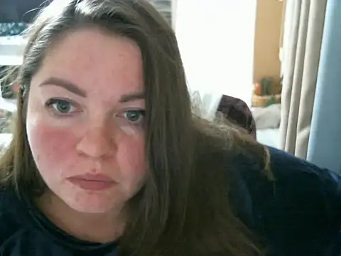 Snapshot of cute__cherry chatting on 12/13/24, 01:26 cute  cherry online show from 12/13/24, 01:26