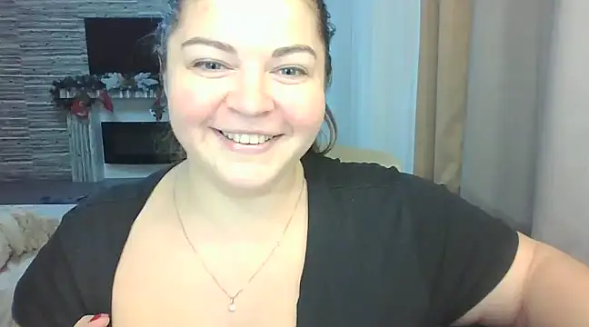 Snapshot of cute__cherry chatting on 01/18/25, 02:12 cute  cherry online show from 01/18/25, 02:12