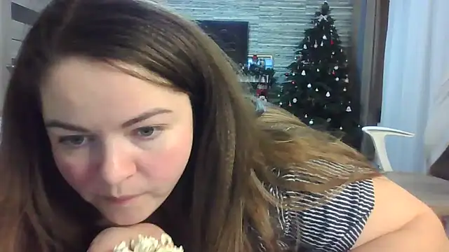 Snapshot of cute__cherry chatting on 01/18/25, 08:19 cute  cherry online show from 01/18/25, 08:19