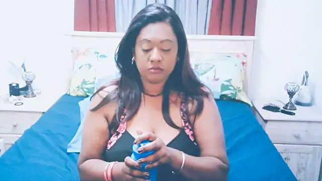 Indianlust69 online show from 11/06/25, 09:10