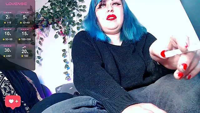 Snapshot of Psychobitch7 chatting on 11/15/25, 09:43 Psychobitch7 online show from 11/15/25, 09:43