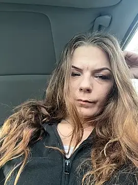 Snapshot of xopinkjuicyrose chatting on 11/15/25, 10:15 xopinkjuicyrose online show from 11/15/25, 10:15