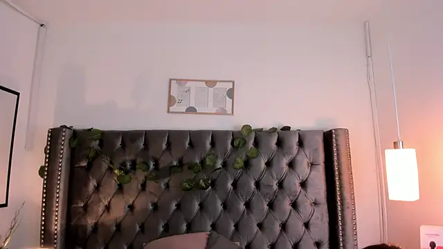 Kim Blane online show from 01/25/25, 03:30