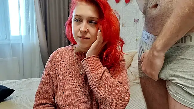 Snapshot of GenrikhBecca chatting on 11/13/25, 07:40 GenrikhBecca online show from 11/13/25, 07:40