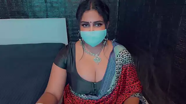 Snapshot of SonY_CaM chatting on 01/15/25, 05:26 SonY CaM online show from 01/15/25, 05:26