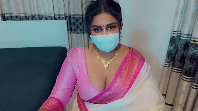 Snapshot of SonY_CaM chatting on 09/22/25, 05:15 SonY CaM online show from 09/22/25, 05:15