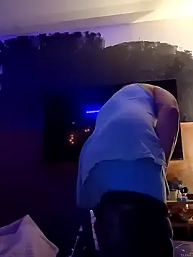 Snapshot of Jewfish420 chatting on 12/04/24, 05:38 Jewfish420 online show from 12/04/24, 05:38