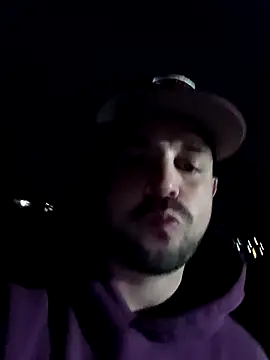 Snapshot of Jewfish420 chatting on 12/15/24, 04:40 Jewfish420 online show from 12/15/24, 04:40