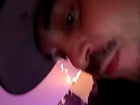 Snapshot of Jewfish420 chatting on 12/21/24, 07:24 Jewfish420 online show from 12/21/24, 07:24