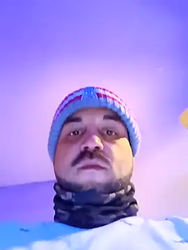 Snapshot of Jewfish420 chatting on 12/23/24, 03:50 Jewfish420 online show from 12/23/24, 03:50