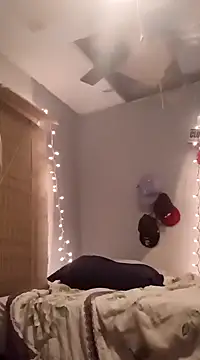 Snapshot of Jewfish420 chatting on 12/27/24, 12:50 Jewfish420 online show from 12/27/24, 12:50