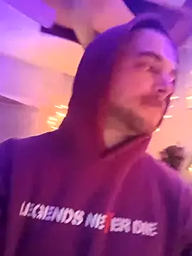 Snapshot of Jewfish420 chatting on 02/02/25, 12:13 Jewfish420 online show from 02/02/25, 12:13