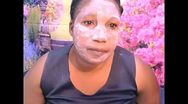 Snapshot of mysticeboney chatting on 01/27/25, 11:43 mysticeboney online show from 01/27/25, 11:43