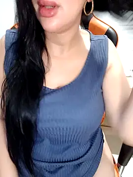 Queen sousou online show from 10/18/25, 08:48