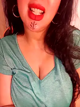 Queen sousou online show from 10/24/25, 07:54