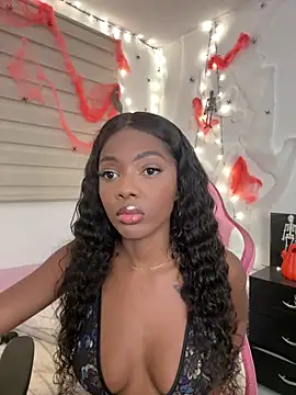 Vane Rossee online show from 10/15/25, 11:27