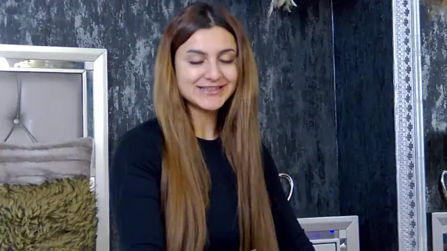 NicolePlay online show from 01/10/25, 05:37