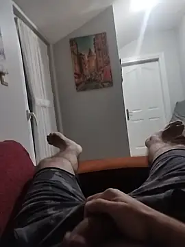 Snapshot of Aykut1990 chatting on 11/10/25, 03:22 Aykut1990 online show from 11/10/25, 03:22