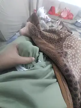 Snapshot of Hotm3716 chatting on 10/18/25, 05:46 Hotm3716 online show from 10/18/25, 05:46