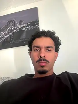 Snapshot of CR7si chatting on 10/31/25, 03:24 CR7si online show from 10/31/25, 03:24